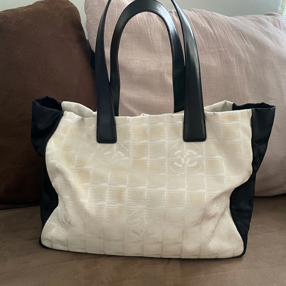 Chanel tote